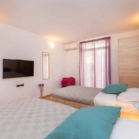 Bis Apartments 1 & 2 Дубровник Екстериор снимка