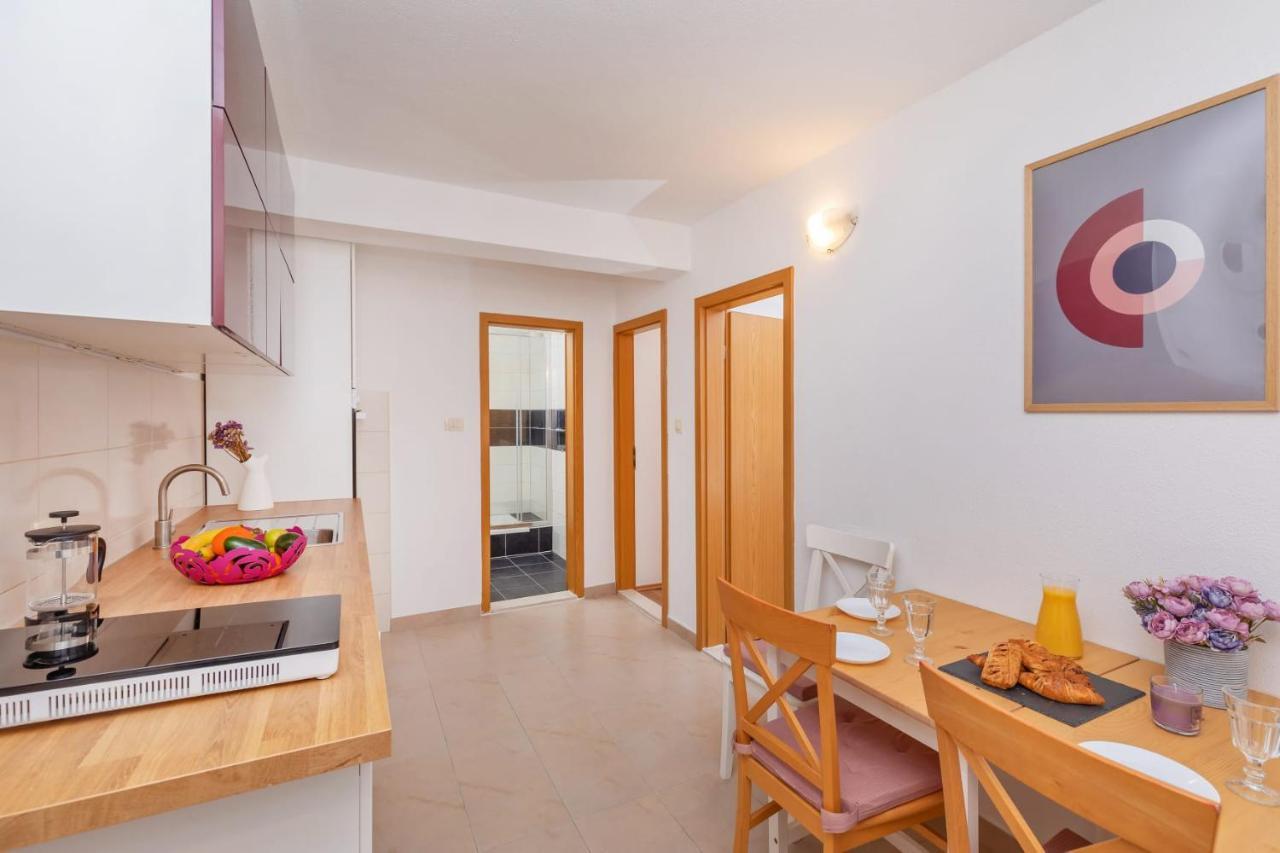 Bis Apartments 1 & 2 Дубровник Екстериор снимка